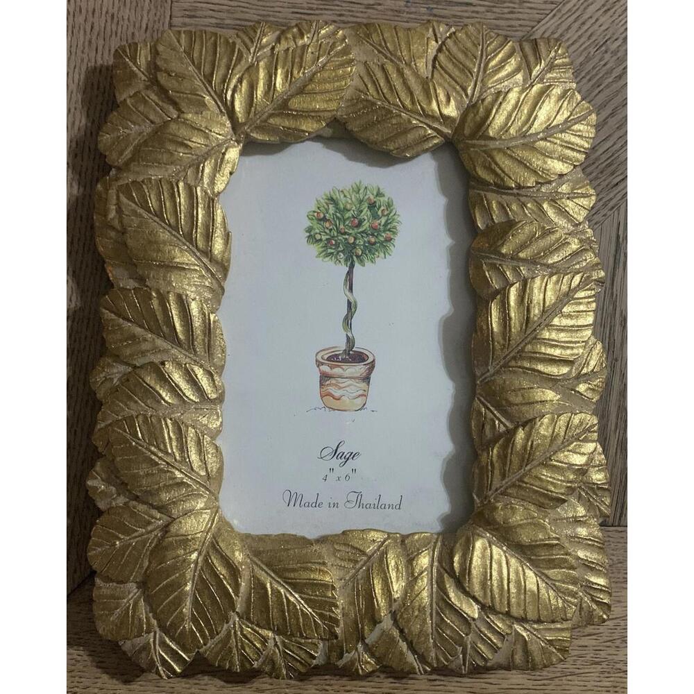 Gold Leaf Carved Wood? 4x6 Picture Frame Beautiful Made In Thailand